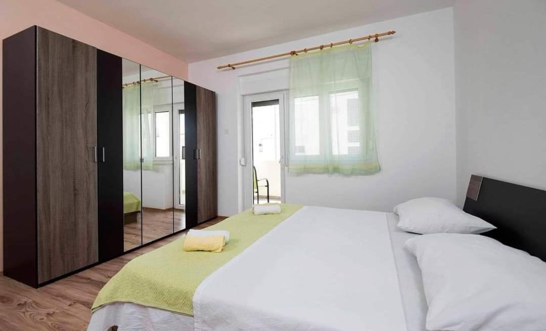 Apartmani Ivica Martic Duće 外观 照片