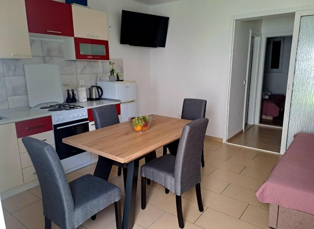 Apartmani Ivica Martic Duće 外观 照片
